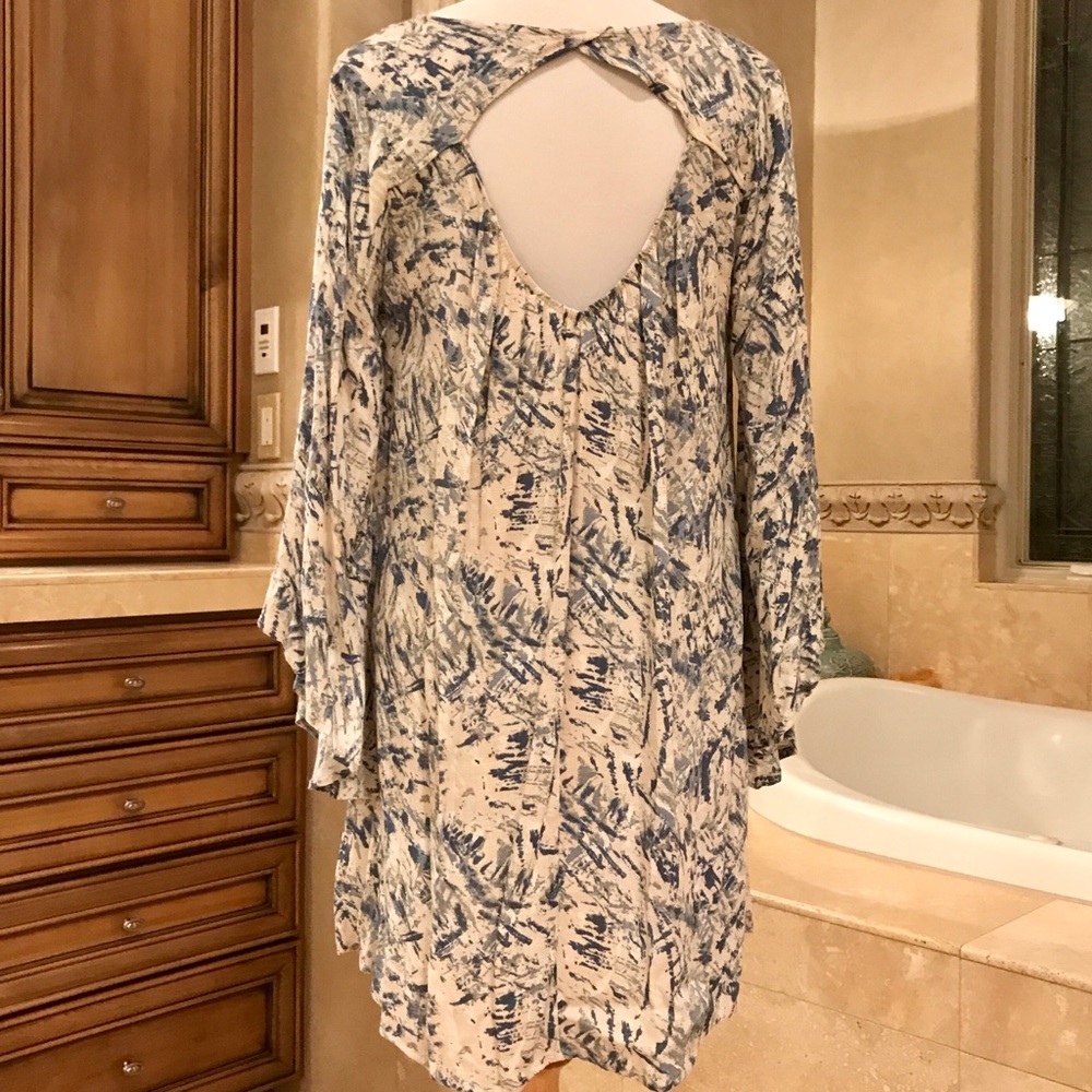 Boho Flowy Dress Keyhole Back, NWOT size M - Picture 7 of 8
